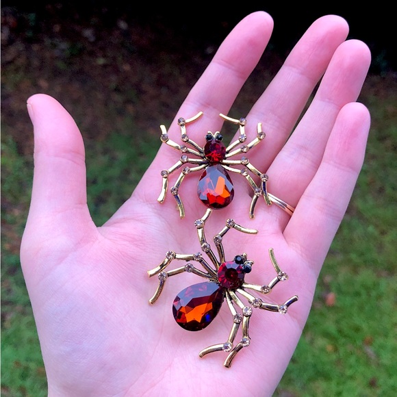 Betsey Johnson Jewelry - Giant spider earrings red rhinestones and gold post studs